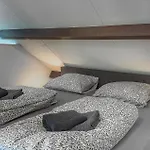 Nice Home In Stavenisse With Jacuzzi