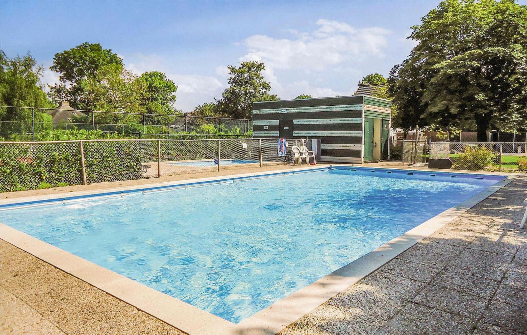 Vakantiehuis In With Jacuzzi *